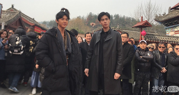 胡一天将出演《绝代双骄》花无缺，苏有朋和谢霆锋你们怎么看？