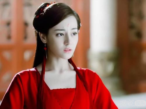 迪丽热巴周渝民新戏造型被说丑，原来都是这个男人惹的祸