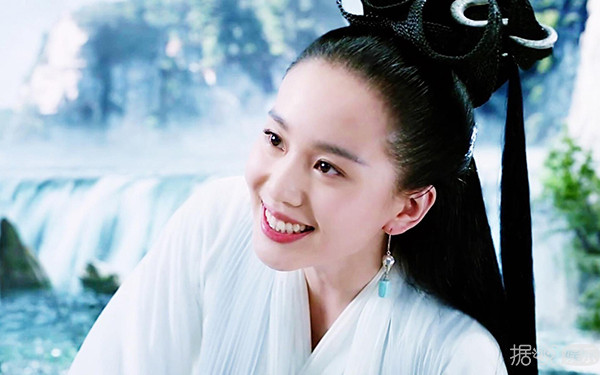 迪丽热巴周渝民新戏造型被说丑，原来都是这个男人惹的祸