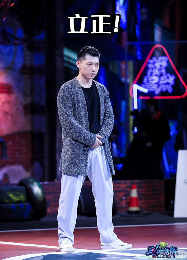 让黄子韬、罗志祥都无力吐槽,这位选手怕是猴子派来的逗比吧? 让黄子韬、罗志祥都无力吐槽,这位选手怕是猴子派来的逗比吧?
