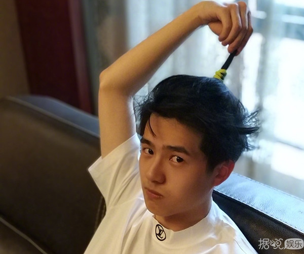 刘昊然张艺兴林更新白敬亭，你们这样做真的好吗？