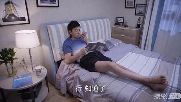 头围都是61cm,难道刘昊然长大后就成了雷佳音? 头围都是61cm,难道刘昊然长大后就成了雷佳音?