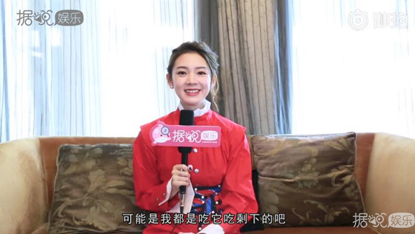 遇到会做菜的男生立马就嫁？陈瑶你的吃货本性暴露啦