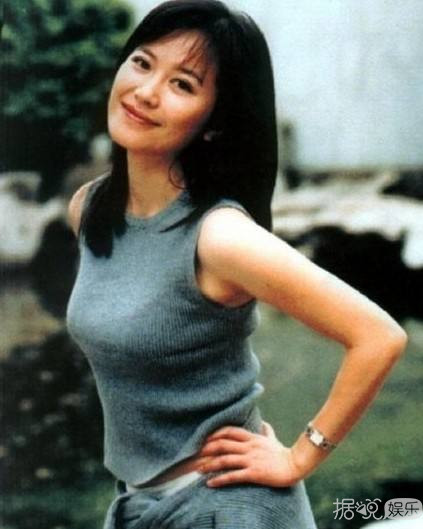 拒当女一,李小冉陈数都为她着迷,47岁的俞飞鸿活得太有魅力了 拒当女一,李小冉陈数都为她着迷,47岁的俞飞鸿活得太有魅力了