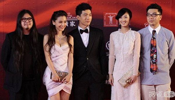 说沈月只有一米四？对方用一张图做出回应