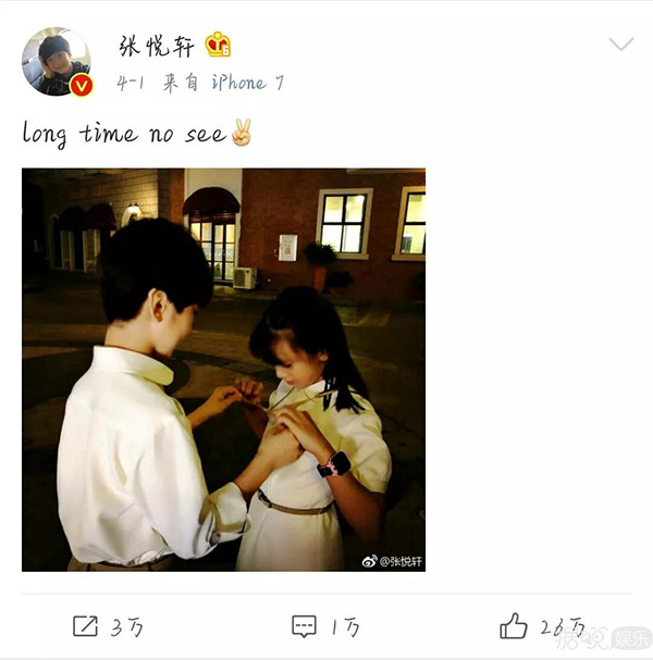 多多和妹妹时装周走秀,回忆一下当年爸哪的小萌娃 多多和妹妹时装周走秀,回忆一下当年爸哪的小萌娃