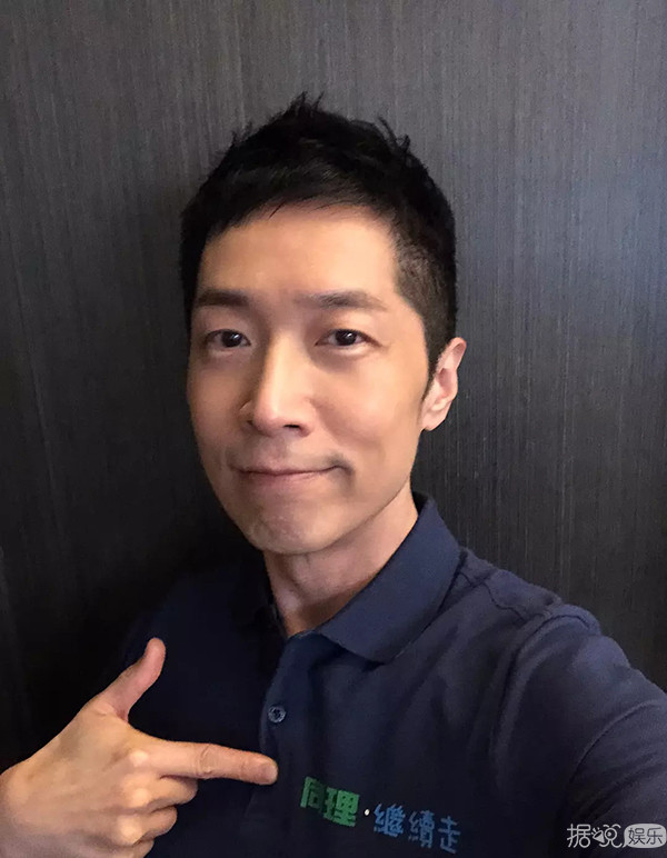 51岁的周慧敏,颜值和身材也太逆天了吧 51岁的周慧敏,颜值和身材也太逆天了吧