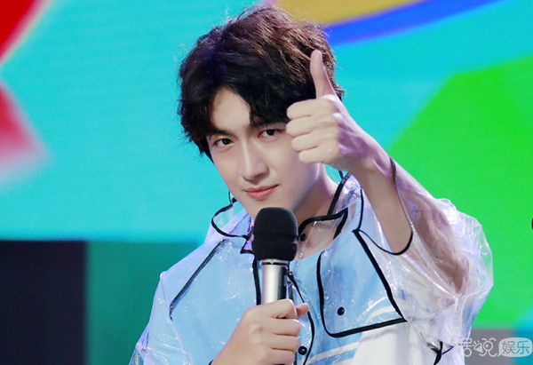 林更新和粉丝互怼太刺激了！这样画风清奇的男星还不止他一个？