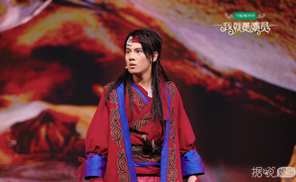 朱一龙剧里剧外都凭实力单身？其实这样的男爱豆还有一打