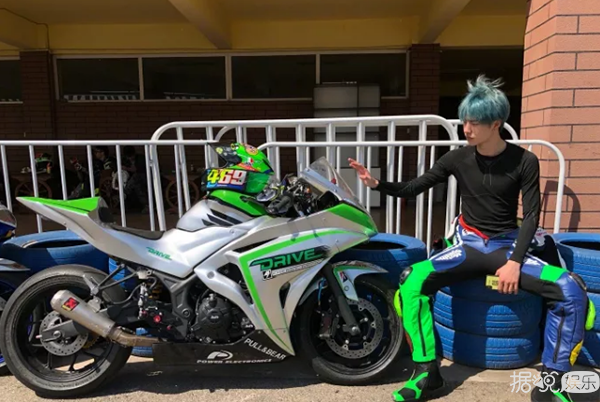 朱一龙剧里剧外都凭实力单身？其实这样的男爱豆还有一打