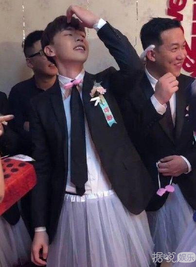 邓伦又去当伴郎了，这是要发展成专业户吗？