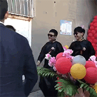 邓伦又去当伴郎了，这是要发展成专业户吗？