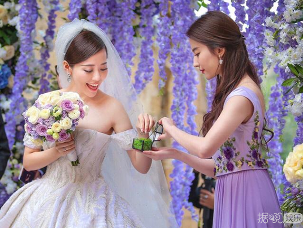 邓伦又去当伴郎了，这是要发展成专业户吗？