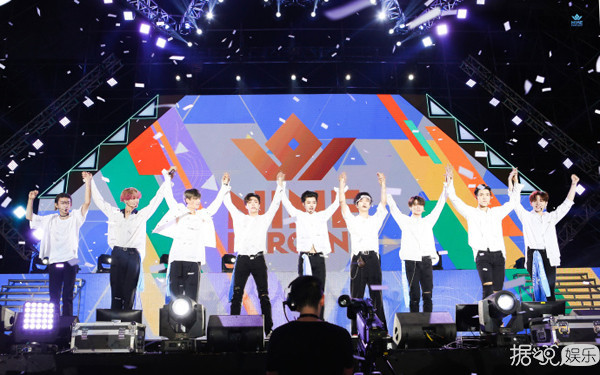 一年后就解散了，百分九的专辑和团综还不上线？团粉只能出绝招了