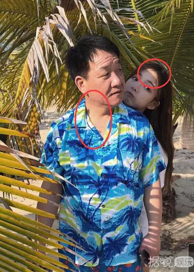 一张照片扒出爱豆和粉丝私联,追星孩子都带着显微镜出生的吗? 一张照片扒出爱豆和粉丝私联,追星孩子都带着显微镜出生的吗?