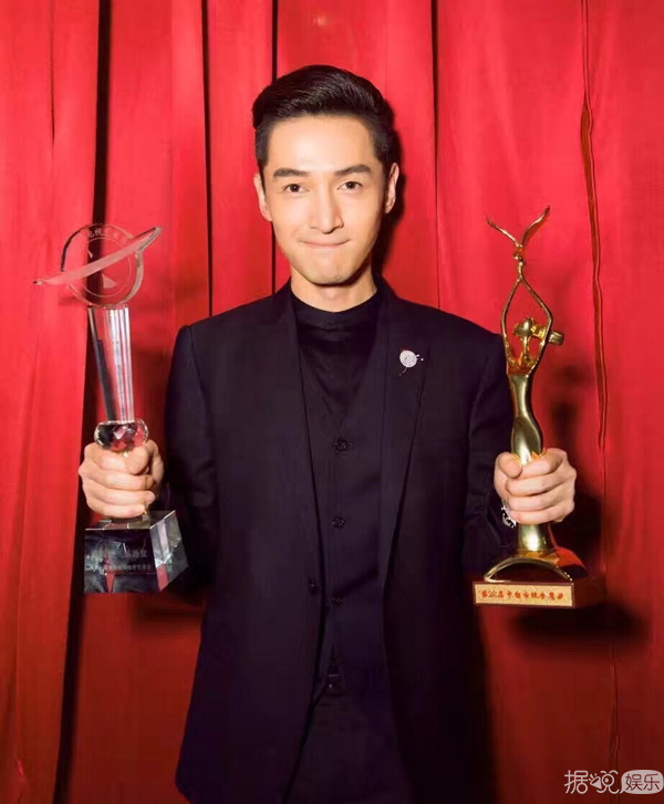 拿了金鹰奖大满贯被群嘲？迪丽热巴这个视后有点尴尬啊