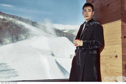 李光洁在明星好友微博下花式安利自己新剧，论宣传能力就服他！