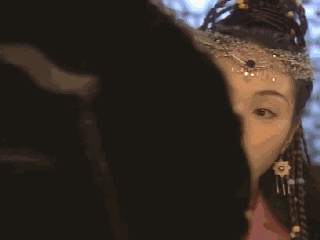 金庸走了，但他在娱乐圈漂泊的江湖儿女都还在