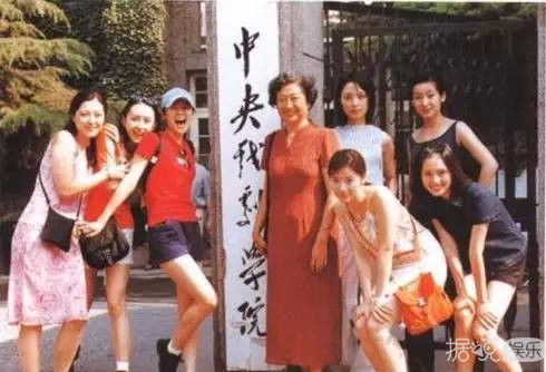 章子怡刘烨胡静想退学，中戏96班到底是一个怎样的存在啊？