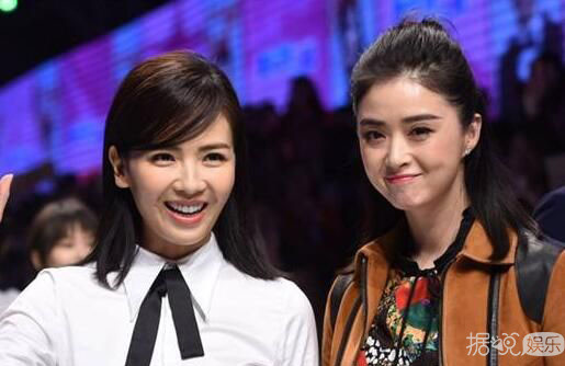 杨幂和唐嫣又再次上演了年度最尴尬画面