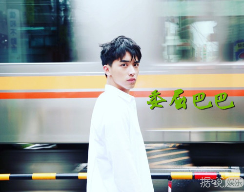 黄景瑜的工作人员安利自家爱豆的方式真是与众不同啊……