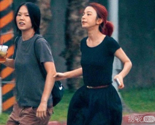 曾排名华语乐坛女歌手NO.1的她离婚是因跟女助理有染? 曾排名华语乐坛女歌手NO.1的她离婚是因跟女助理有染?