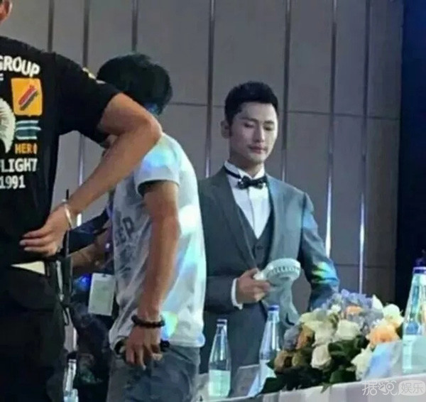 强行换掉朱梓骁，还坑了赵丽颖一把？她被撕果然是有原因的