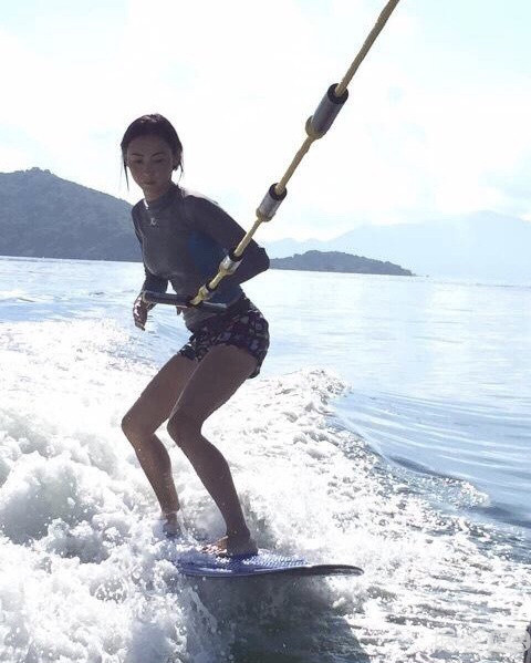 张柏芝真的生了三胎！还说男人只是生育机器？