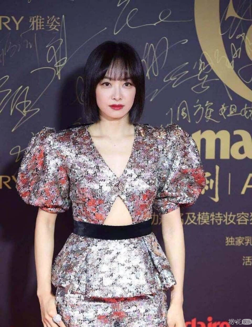 影楼风的倪妮唐嫣，壮了一圈的宋茜，这是比美还是比丑啊？