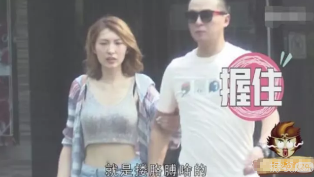 她像4点钟起来熬梨汁的女孩子吗？