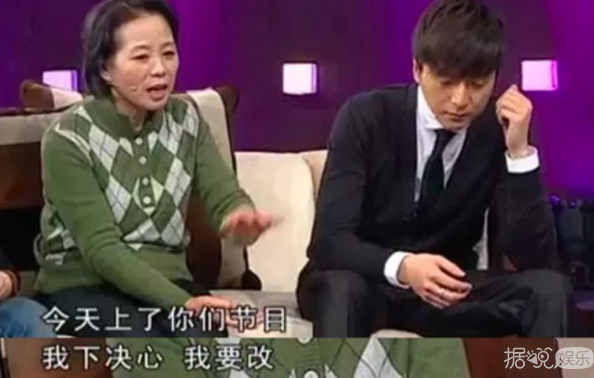 她像4点钟起来熬梨汁的女孩子吗？