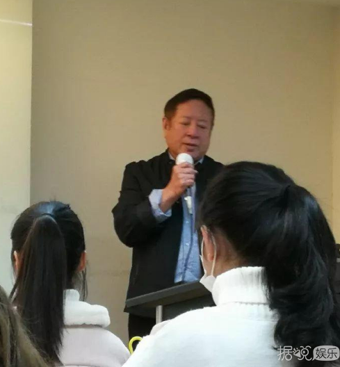 刚否认结婚，又被传奉子成婚，网友是多想看潘玮柏成家啊？