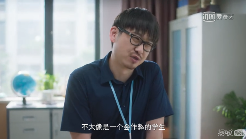 这对最萌年龄差小情侣太甜了，今天也是为别人的爱情流泪的一天