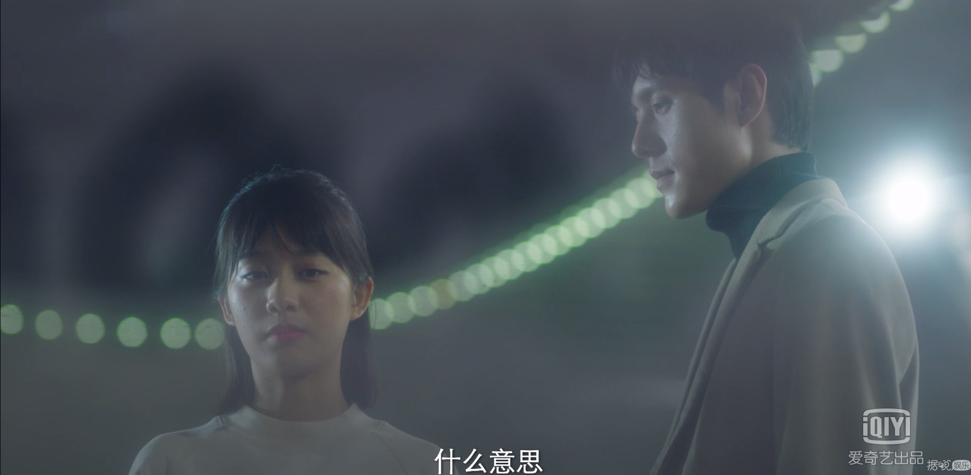 这对最萌年龄差小情侣太甜了，今天也是为别人的爱情流泪的一天