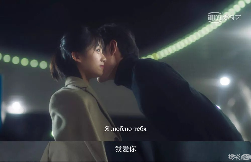 这对最萌年龄差小情侣太甜了，今天也是为别人的爱情流泪的一天