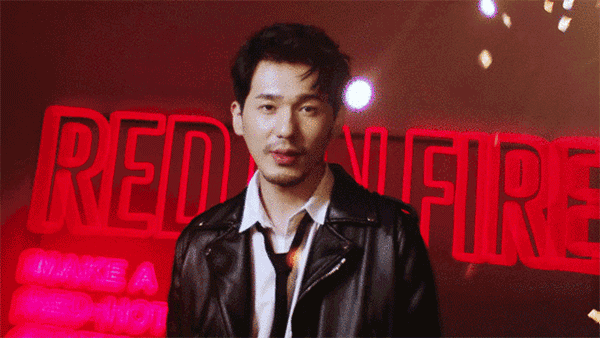 薛之谦裤裆里掏油条？低俗or搞笑一线之间