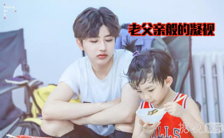 1秒发现蔡徐坤犯错？这届粉丝都是带着显微镜追星的吗