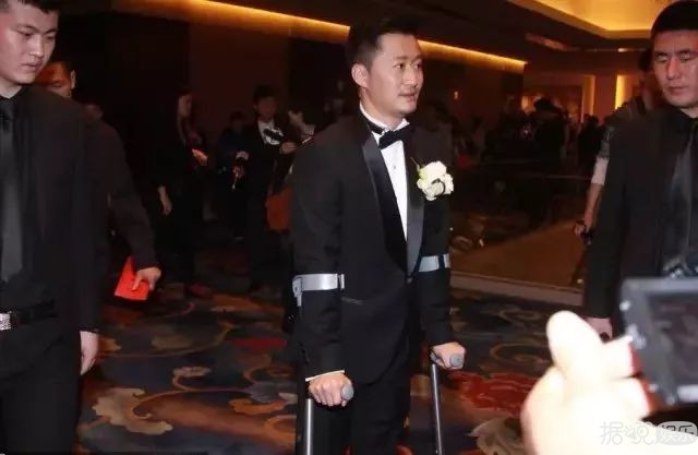 在外硬汉在家二哈？这对CP的爱情故事全程高能啊