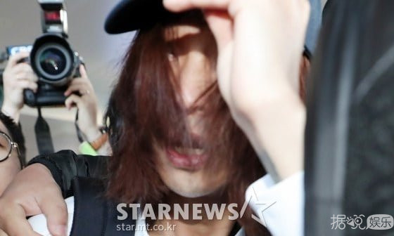 艳照门2.0开始，哥哥走监狱路吧