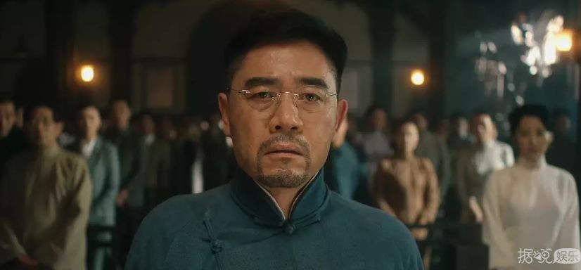 气到变形，渣男们组团出来挨打吧