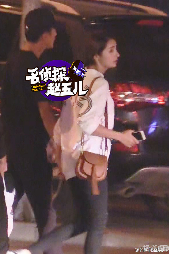 他悄悄结婚了？老婆都快生了？