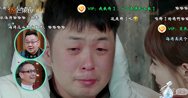 热点 | 郑秀文用黑色照片回应出轨事件,她们竟然是闺蜜? 热点 | 郑秀文用黑色照片回应出轨事件,她们竟然是闺蜜?