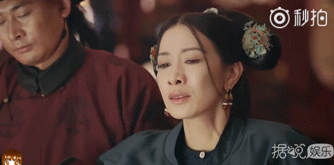 她这算是在“挂羊头卖狗肉”吗？