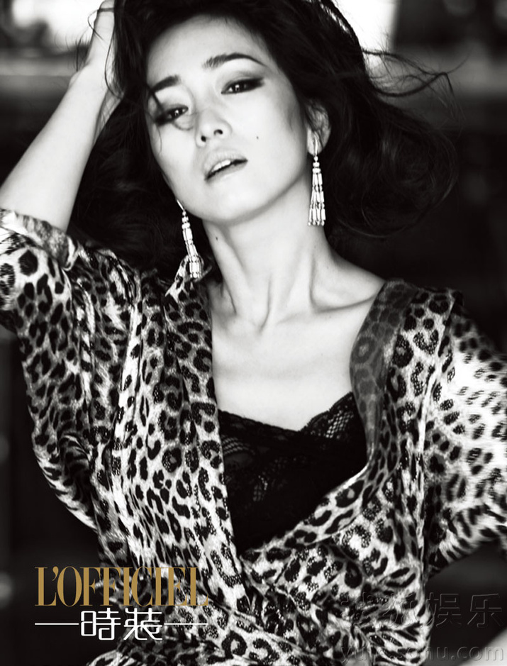 巩俐登时尚杂志9月封面 如梦似幻演绎电影人生