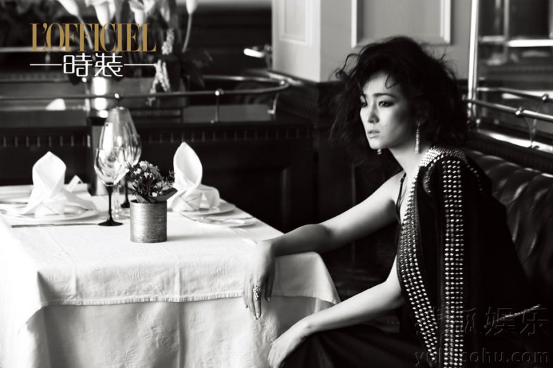 巩俐登时尚杂志9月封面 如梦似幻演绎电影人生