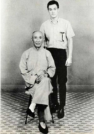 李小龙的师傅是谁?李小龙最终为何能成为功夫的化身 李小龙的师傅是谁?李小龙最终为何能成为功夫的化身