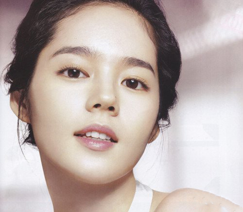 韩佳人整容前后照片曝光 韩佳人个人资料介绍