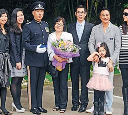 任达华的哥哥曝光 香港警界名头响当当的哥哥 任达华的哥哥曝光 香港警界名头响当当的哥哥