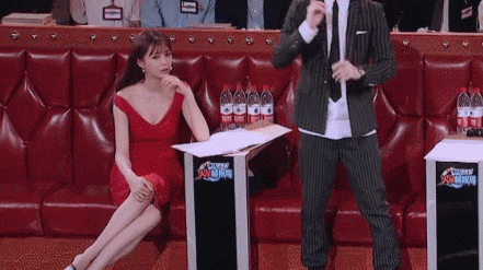 沈梦辰为什么总招黑？凭胸上位的又一个女主持