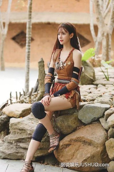 沈梦辰为什么总招黑？凭胸上位的又一个女主持